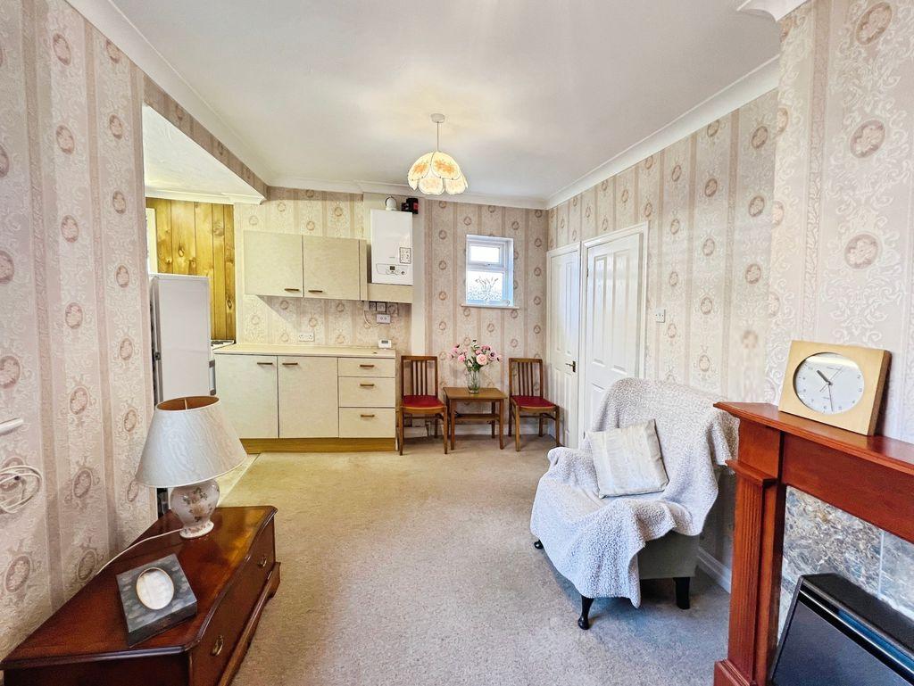 Dining Room/Kitchen