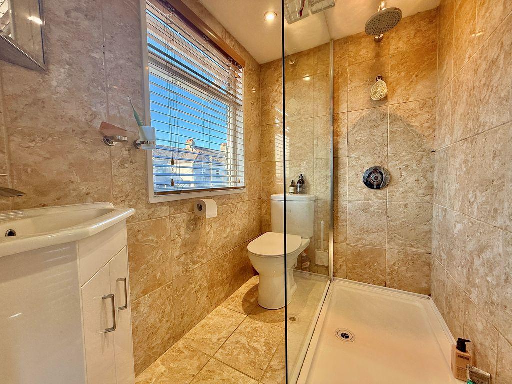 Photo 34