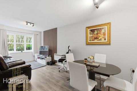 undefined, Astley Brook Close, Bolton *AVAILABLE NOW*