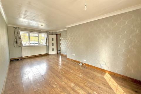2 bedroom semi-detached house for sale, Birdsfoot Lane, Luton