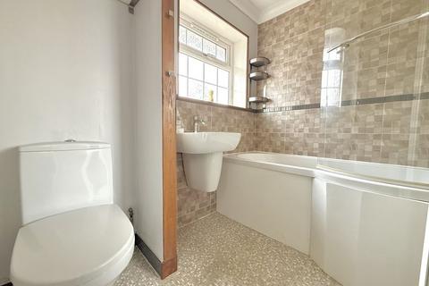 2 bedroom semi-detached house for sale, Birdsfoot Lane, Luton