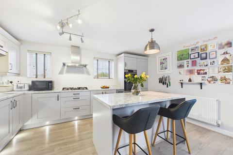 4 bedroom detached house for sale, Burrow Hill View, Martock