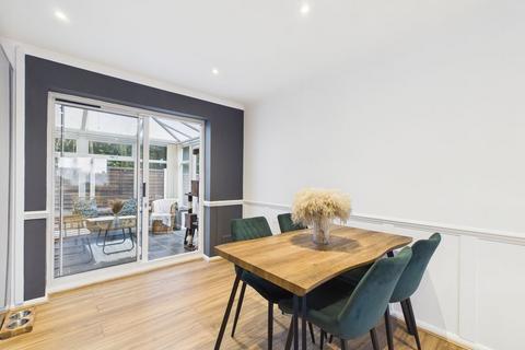 undefined, Hutchinson Way, Telford TF1