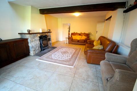 3 bedroom cottage for sale, Redwick Road, Pilning