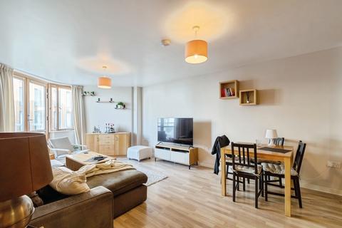 2 bedroom flat for sale, Hannover Quay, Bristol, Somerset, BS1
