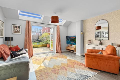 3 bedroom semi-detached house for sale, The Clayfields, Telford TF6