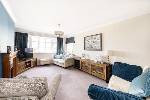 5 bedroom property for sale, Vicarage Road, Pitstone