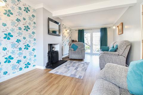 4 bedroom detached house for sale, Top End, Bedford MK41