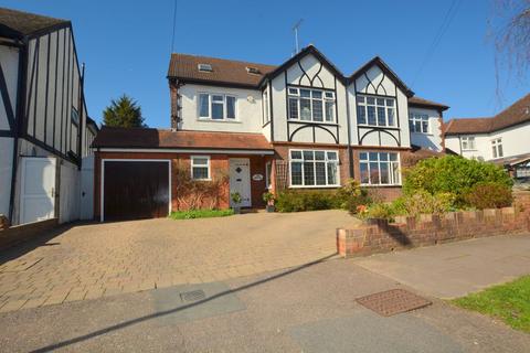 4 bedroom semi-detached house for sale, Hillview Road, Hatch End