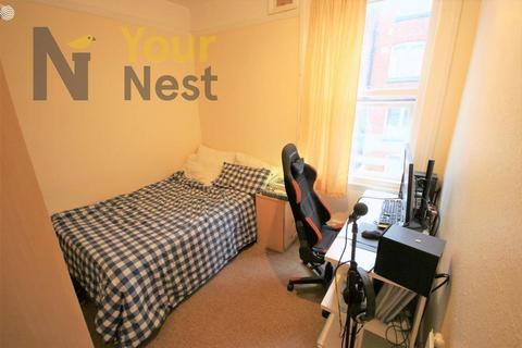 4 bedroom house to rent, Richmond Avenue, Leeds