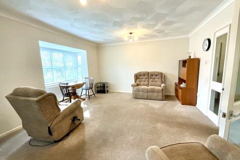 2 bedroom apartment for sale, Stourwood Road, Southbourne
