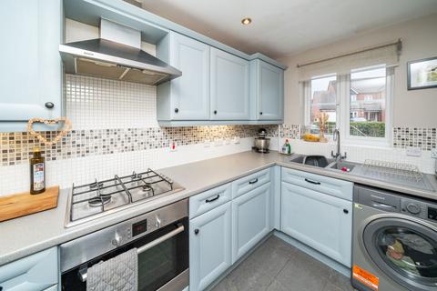3 bedroom end of terrace house for sale, Chestnut Drive, Hagley DY9