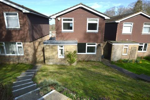 3 bedroom detached house to rent, 3 Bedroom Detached House with Garage, Cleveland, Tunbridge Wells
