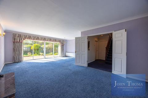 undefined, Lodge Close, Chigwell IG7