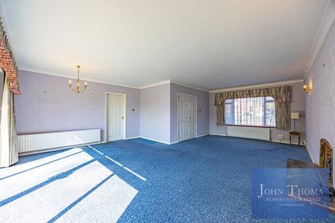 undefined, Lodge Close, Chigwell IG7