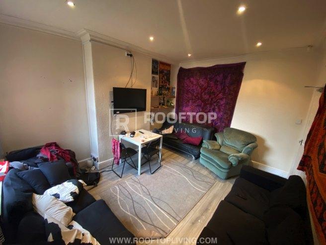 Hessle-place-ls6-1eu-1057732