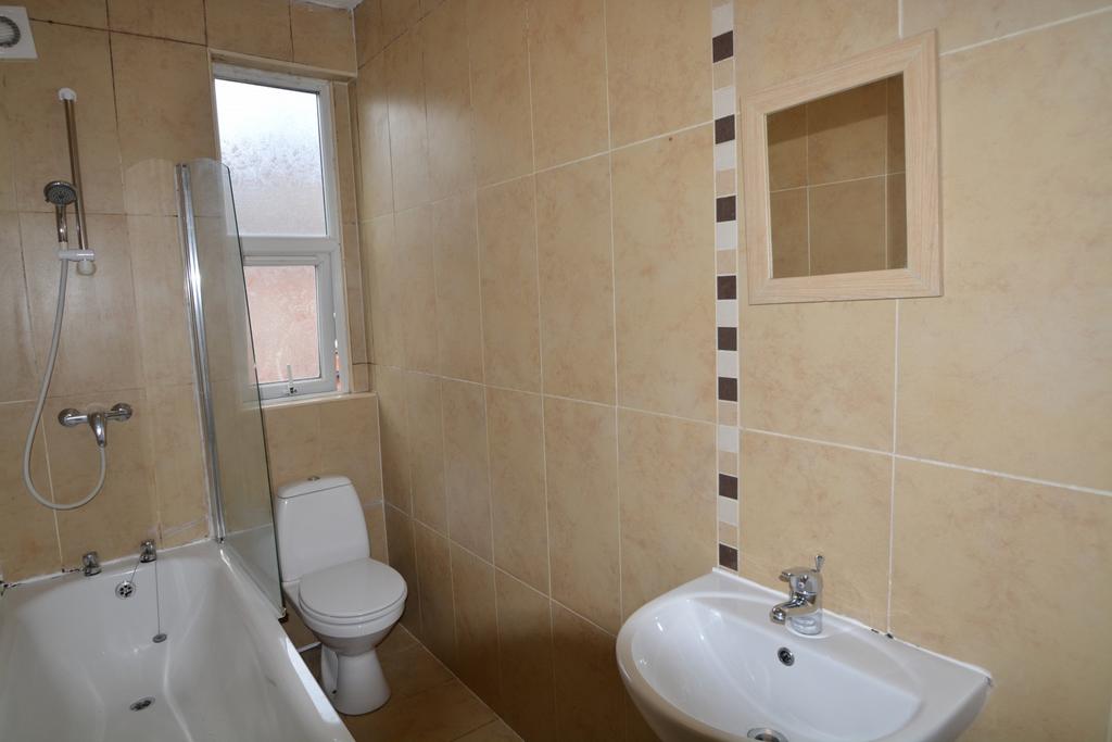 Hessle-place-ls6-1eu-1057801