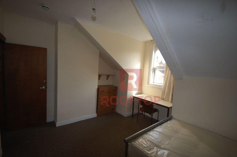 Hessle-place-ls6-1eu-1057804