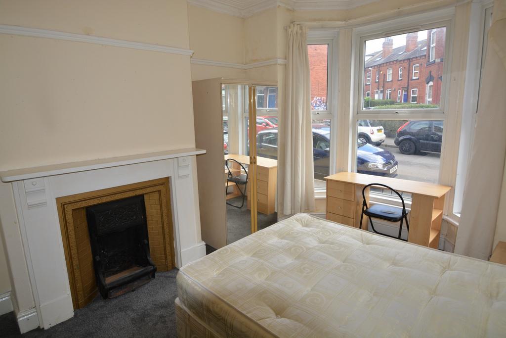 Hessle-place-ls6-1eu-1057808
