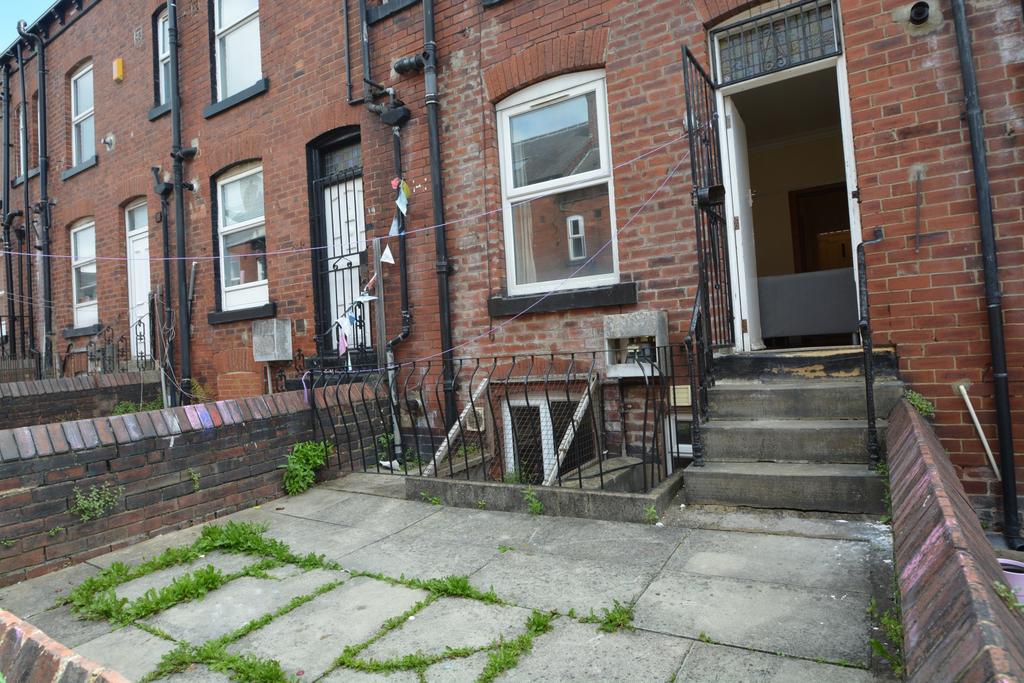 Hessle-place-ls6-1eu-1057809