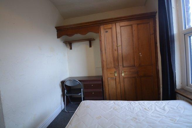 Brudenell-road-ls6-1ha-1057829