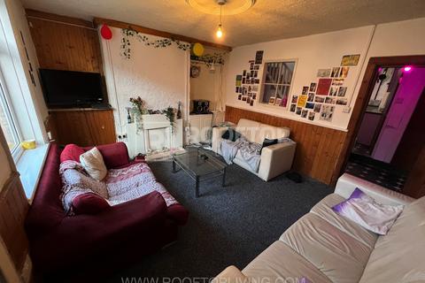undefined, Brudenell Grove