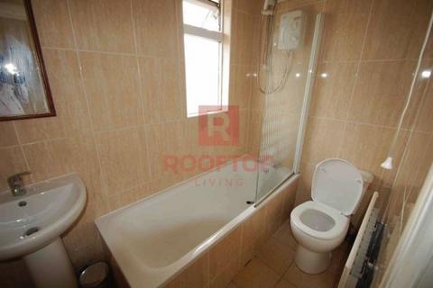 undefined, Estcourt Terrace