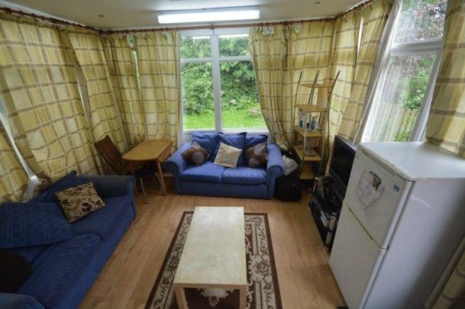 Springbank-crescent-ls6-1ab-1057961