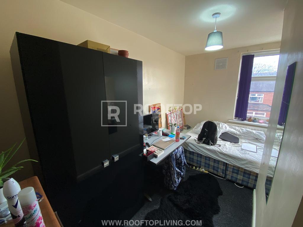 Mayville-avenue-ls6-1nq-1058015