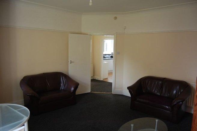 St-chads-drive-ls6-3qd-1058053