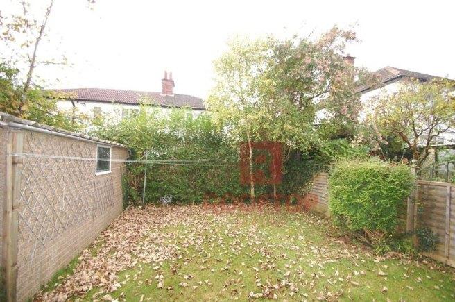 Langdale-avenue-ls6-3ha-1058107