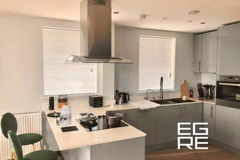 2 bedroom apartment to rent, 3 Station Square, Cambridge CB1