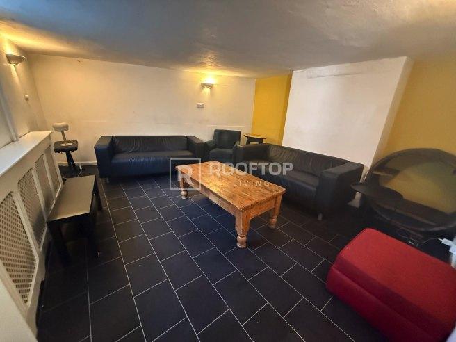 Thornville-mount-ls6-1jx-1058184