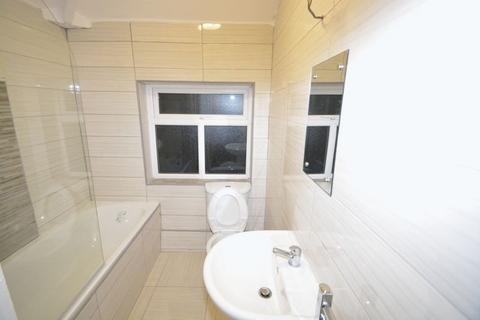 3 bedroom house share to rent, Brudenell Road