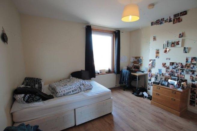 Spring-grove-walk-ls6-1rr-1058332