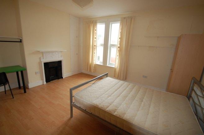 Richmond-avenue-ls6-1bz-1058408