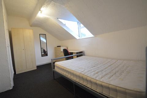 3 bedroom house share to rent, Brudenell Grove