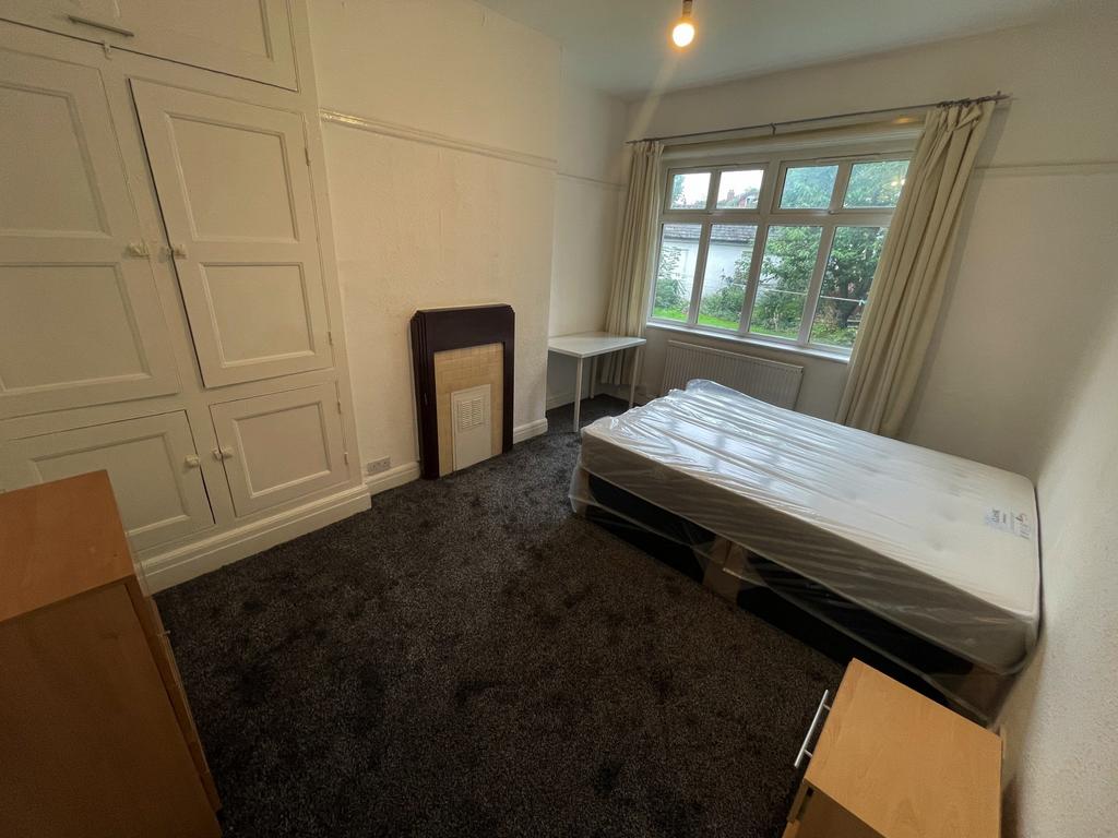 St-chads-drive-ls6-3qd-1058475