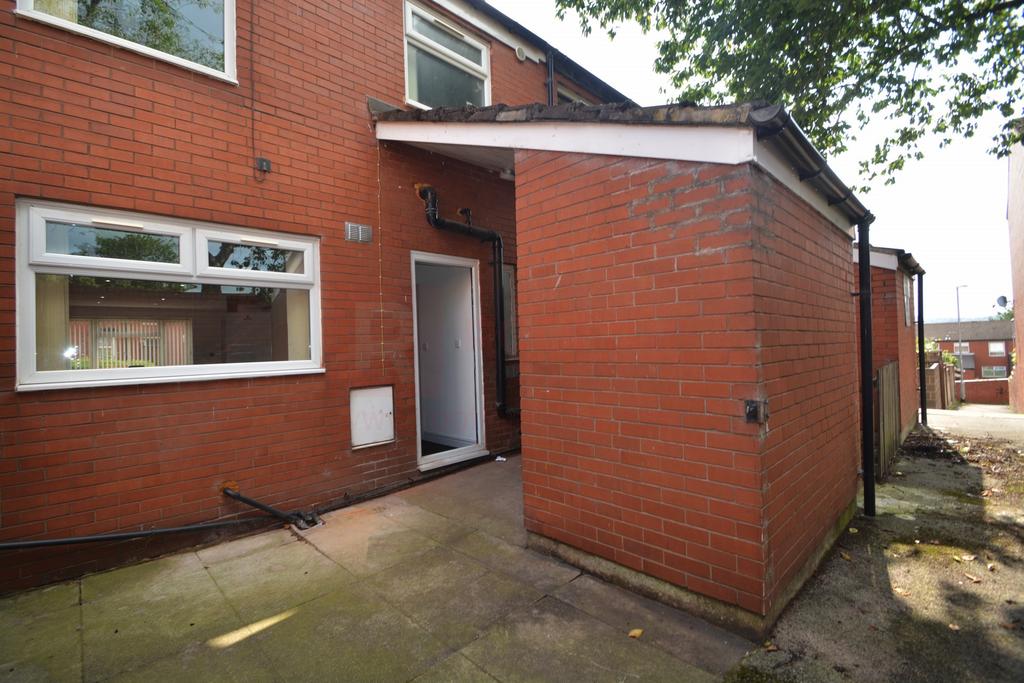 Woodsley-road-ls6-1sb-1058494