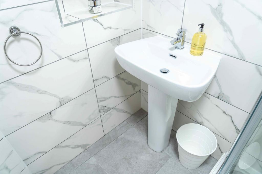 Beechwood-crescent-ls4-2ll-1058570