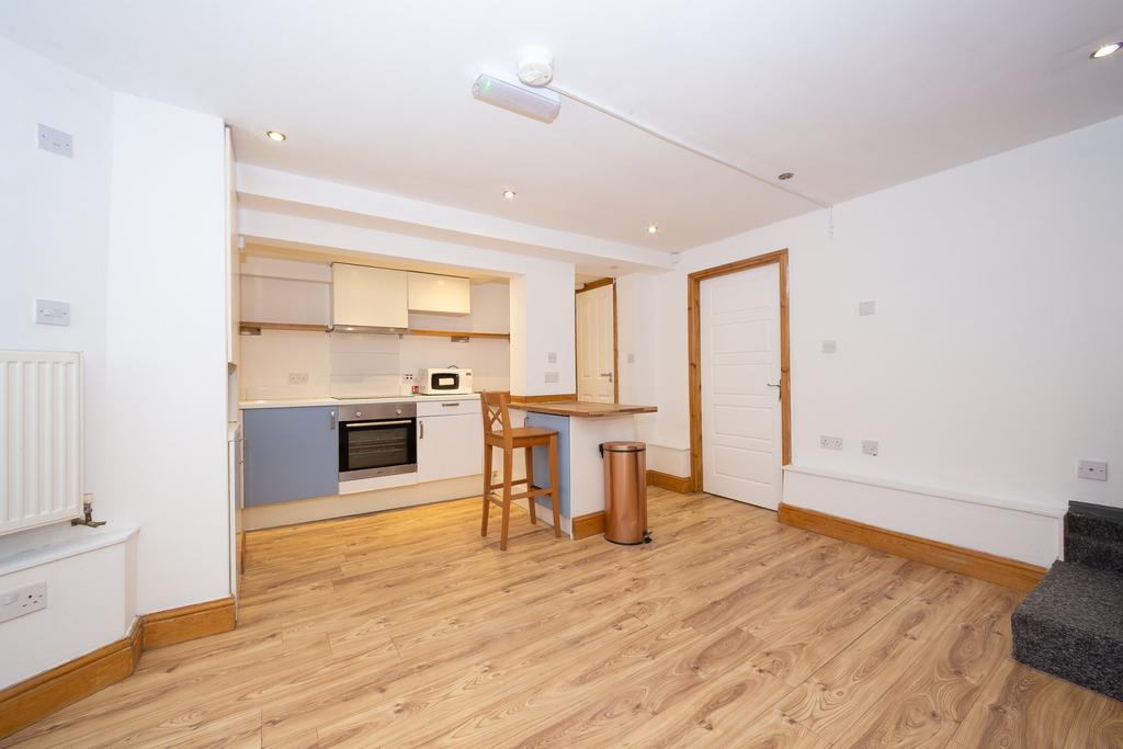 Kendal-lane-ls3-1ay-1058636