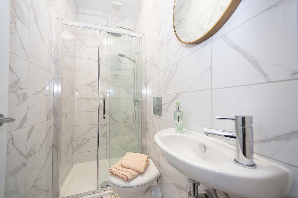 Kendal-lane-ls3-1ay-1058647