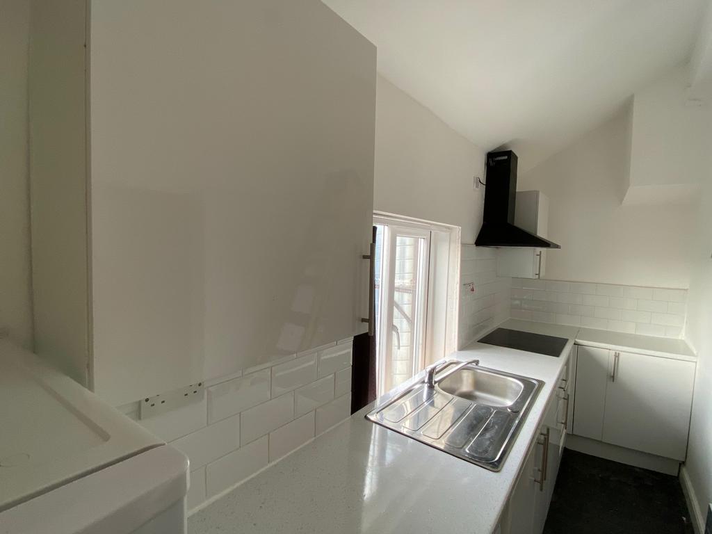 Chapeltown-road-ls7-3hy-1058743