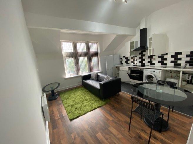 Chapeltown-road-ls7-3hy-1058744