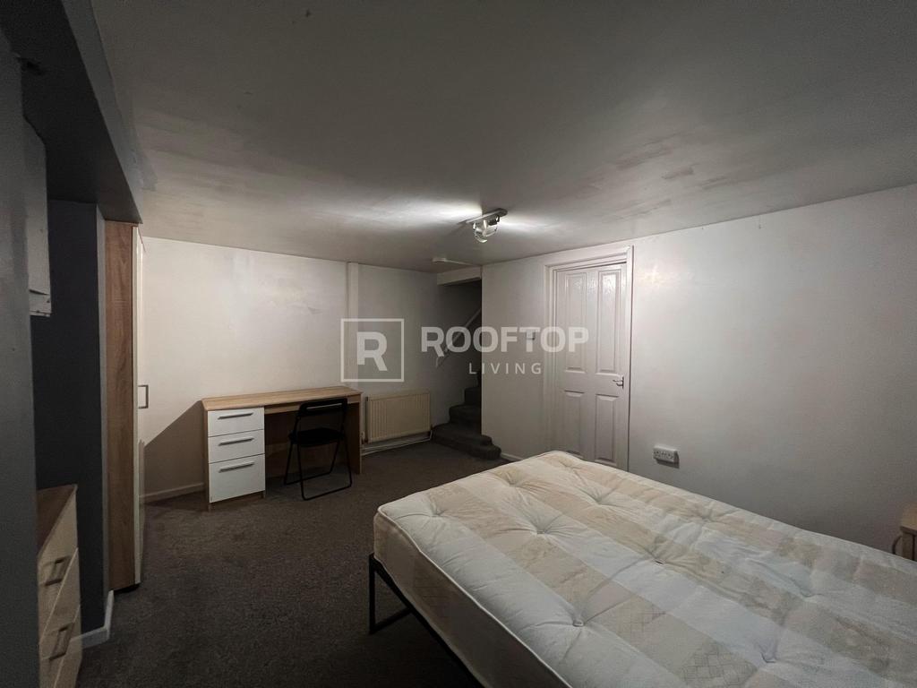 Quarry-mount-terrace-ls6-2jg-1059019