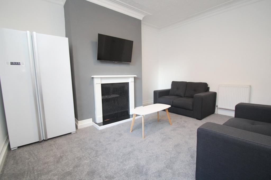 Quarry-mount-terrace-ls6-2jg-1059009