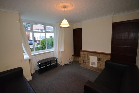 3 bedroom house share to rent, Springbank Crescent