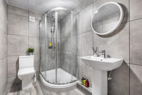 2 bedroom house share to rent, Queens Road