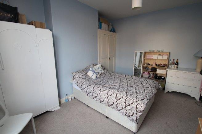 Brudenell-avenue-ls6-1hd-1059243