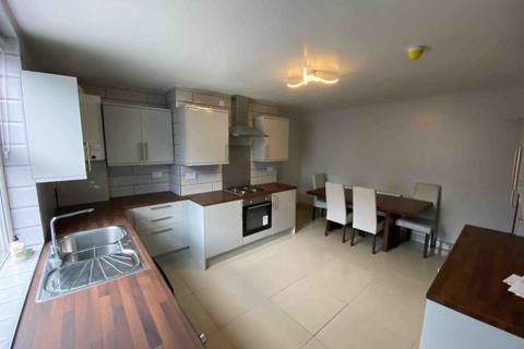 2 bedroom house share to rent, Brudenell Grove